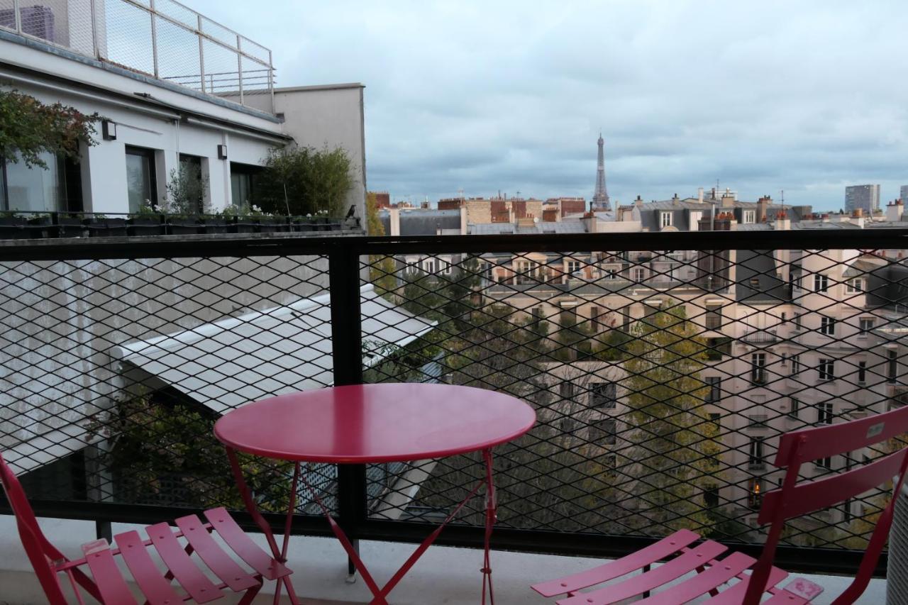Eiffel Tower Studio Lacoste Париж Экстерьер фото